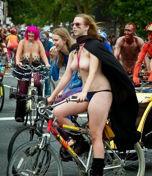 best of Bike world ride naked