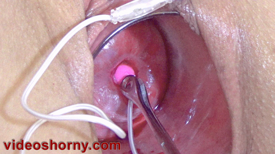Cervix insertion dildo