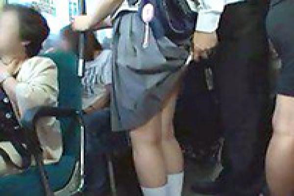 Diamond reccomend japanese school girl bus